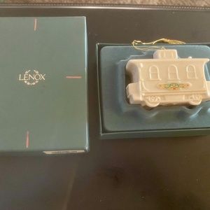 Lenox Collectible YULETIDE EXPRESS Christmas Train